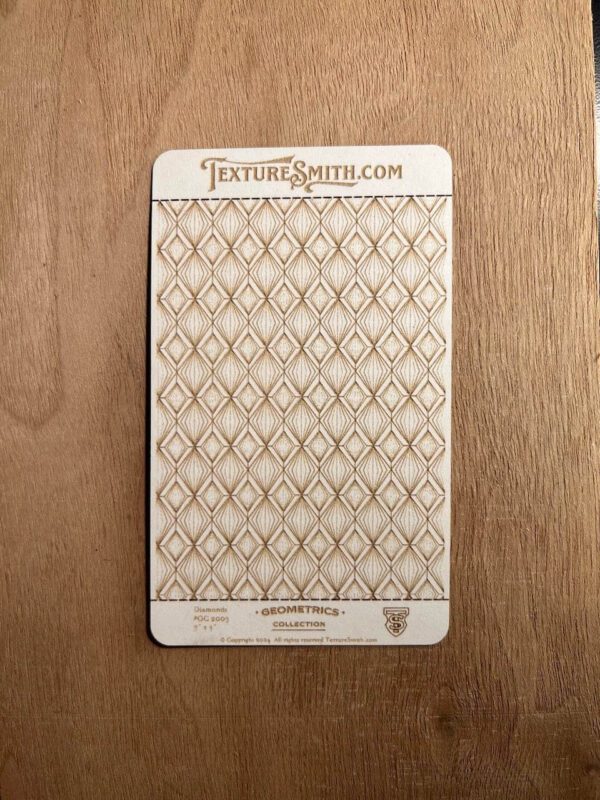 A card displaying a geometric pattern of interlocking circles on wood.