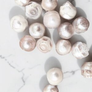 Pearl Skull: White, Half Jaw